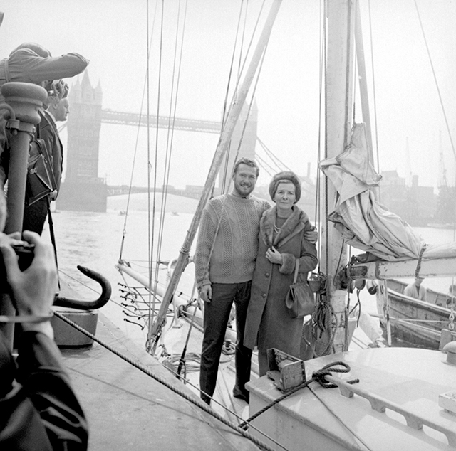 Winner of the Golden Globe Race 1968-69 with him mother